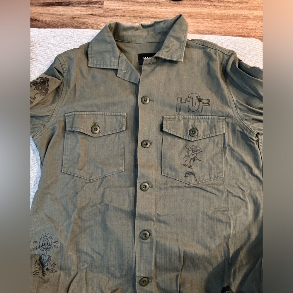 HUF GRENN OUTERWEAR JACKET SIZE MEDIUM